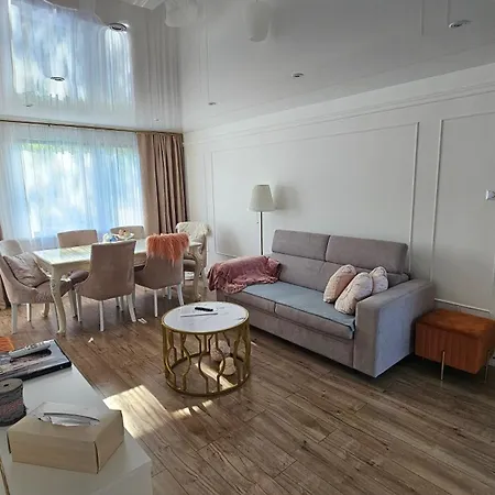 Rudlova Glamour * Banska Bystrica