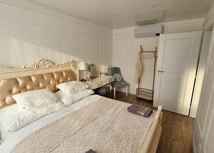 Apartment Rudlova Glamour Banská Bystrica